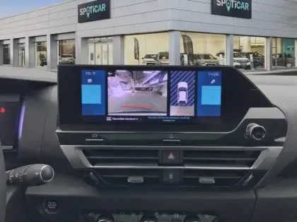 Photo 25 Citroën C4 e- 136 ch Automatique Shine Pack