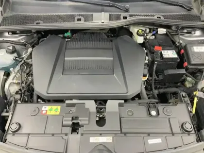 Photo 6 Citroën C4 e- 136 ch Automatique Shine Pack