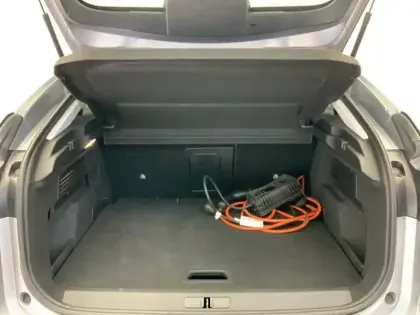 Photo 7 Citroën C4 e- 136 ch Automatique Shine Pack