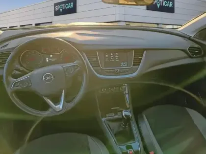 Photo 9 Opel Grandland X  1.2 Turbo 130 ch ECOTEC Edition