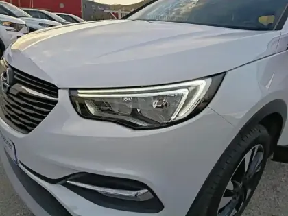 Photo 13 Opel Grandland X  1.2 Turbo 130 ch ECOTEC Edition