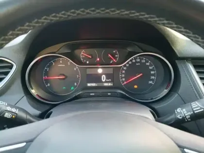 Photo 20 Opel Grandland X  1.2 Turbo 130 ch ECOTEC Edition