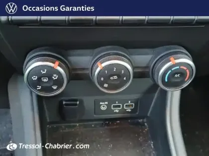 Photo 12 Renault Captur  TCe 90 Equilibre