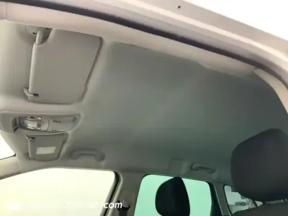 Photo 24 Citroën C3 Aircross  PureTech 110 S&S BVM6 Shine