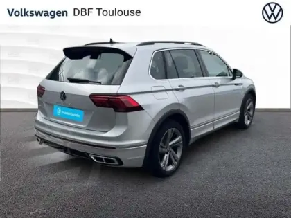Photo 6 Volkswagen Tiguan 2.0 TDI 150ch DSG7 R-Line