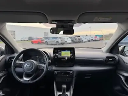 Photo 9 Toyota Yaris Hybride 116h Dynamic Business