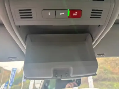 Photo 14 Volkswagen Tiguan 2.0 TDI 150ch Life Business