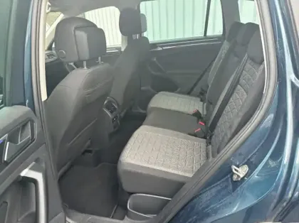 Photo 8 Volkswagen Tiguan 2.0 TDI 150ch Life Business