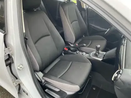 Photo 22 Mazda 2 1.5 e-SKYACTIV G M Hybrid 90ch Centre-Line 03