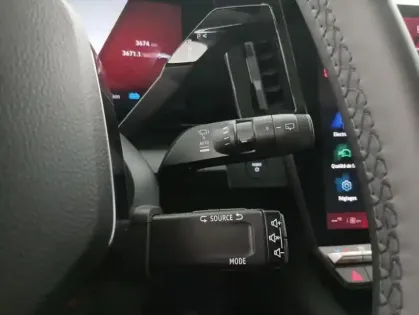 Photo 23 Renault Scenic E-TECH ELECTRIQUE 220 ch grande autonomie Techno