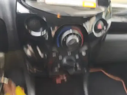 Photo 14 Toyota Aygo x-play 1.0 69 ch