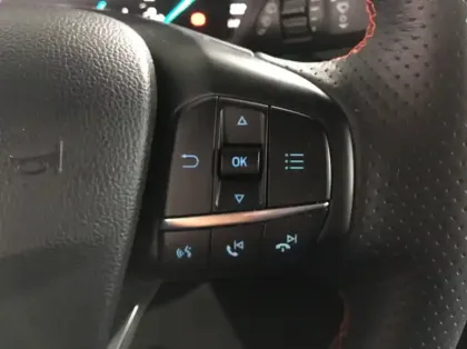 Photo 18 Ford Focus 1.0 EcoBoost 125ch ST-Line