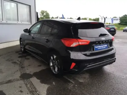 Photo 12 Ford Focus 1.0 EcoBoost 125ch ST-Line