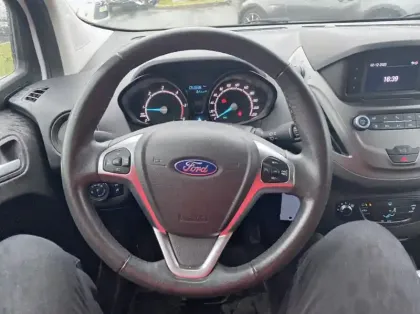 Photo 6 Ford Transit Courier Fourgonnette 1.5 TDCI 100ch Stop&amp;Start Trend