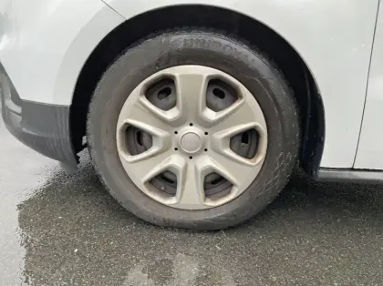 Photo 13 Ford Transit Courier Fourgonnette 1.5 TDCI 100ch Stop&amp;Start Trend