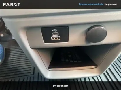 Photo 18 Ford Transit Custom Fg 320 L1H1 2.5 Duratec 232ch Hybride recheargeable Multicab Limited CVT