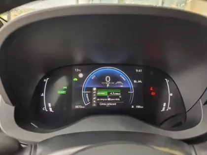 Photo 15 Toyota Yaris Hybride 1.5 HYBRID 116H DESIGN AUTO MC24