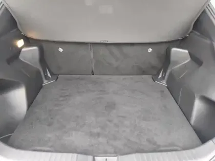 Photo 7 Toyota Yaris Hybride 1.5 HYBRID 116H DESIGN AUTO MC24