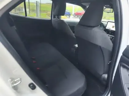 Photo 11 Toyota Yaris Hybride 1.5 HYBRID 116H DESIGN AUTO MC24