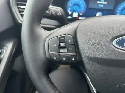 Photo 15 Ford Focus 1.0 EcoBoost mHEV 125ch Titanium X Business