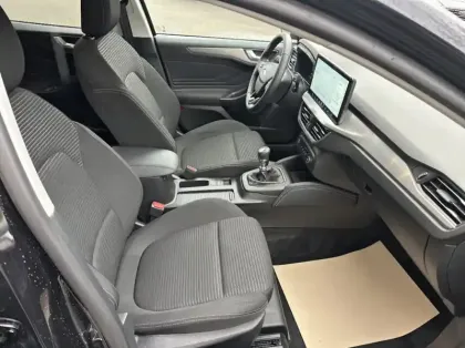 Photo 22 Ford Focus 1.0 EcoBoost mHEV 125ch Titanium X Business