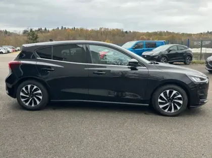 Photo 21 Ford Focus 1.0 EcoBoost mHEV 125ch Titanium X Business