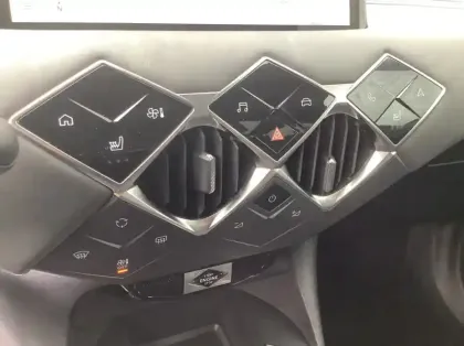 Photo 15 DS DS 3 Nouveau PureTech 130 EAT8 Opera