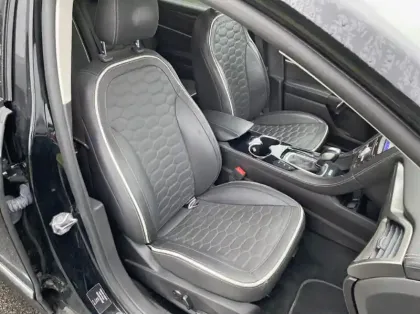 Photo 24 Ford Mondeo SW 2.0 HYBRID 187ch Vignale BVA 7cv