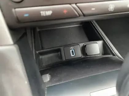 Photo 19 Ford Mondeo SW 2.0 HYBRID 187ch Vignale BVA 7cv