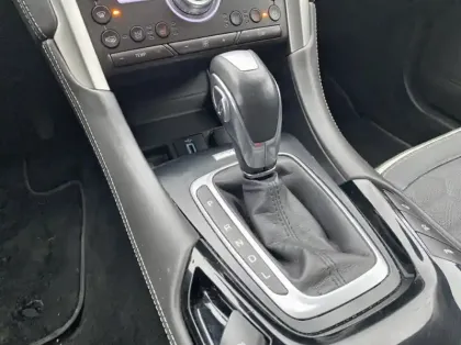 Photo 7 Ford Mondeo SW 2.0 HYBRID 187ch Vignale BVA 7cv