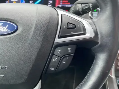 Photo 18 Ford Mondeo SW 2.0 HYBRID 187ch Vignale BVA 7cv