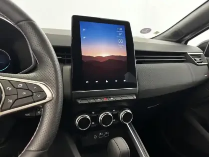 Photo 17 Renault Clio E-Tech full hybrid 145 Esprit Alpine 5p