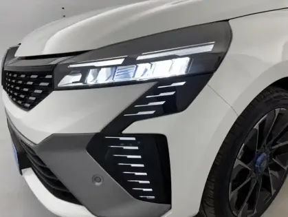 Photo 23 Renault Clio E-Tech full hybrid 145 Esprit Alpine 5p