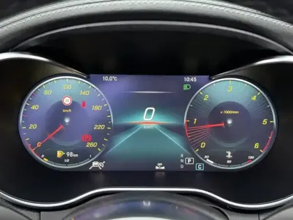 Photo 28 Mercedes Classe C 300 d AMG Line