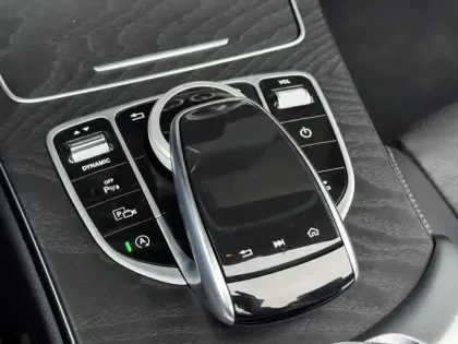 Photo 34 Mercedes Classe C 300 d AMG Line