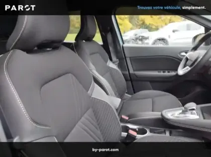 Photo 5 Renault Symbioz 1.6 E-Tech full hybrid 145ch Iconic