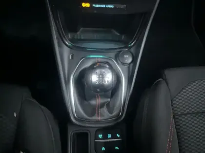 Photo 7 Ford Puma 1.0 Flexifuel 125ch S&amp;S mHEV ST-Line