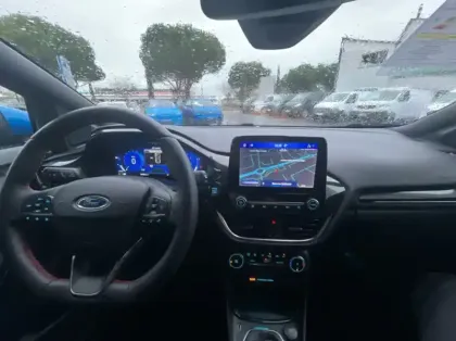 Photo 2 Ford Puma 1.0 Flexifuel 125ch S&amp;S mHEV ST-Line