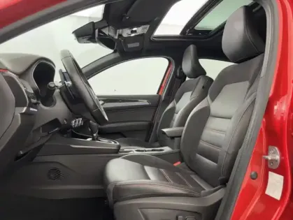 Photo 12 Renault Arkana TCe 140 EDC FAP 21B R.S. Line 5p