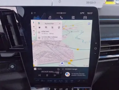 Photo 23 Renault Austral E-Tech full hybrid 200 GSR2 Techno esprit Alpine 5p