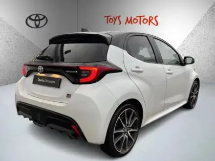 Photo 4 Toyota Yaris Hybride 116h GR SPORT 1.5 116 ch