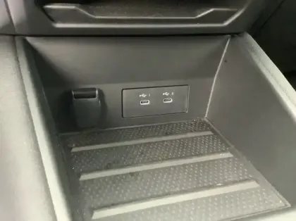 Photo 20 Renault Symbioz Nouveau E-Tech full hybrid 145 Techno