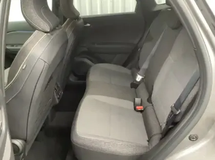 Photo 11 Renault Symbioz Nouveau E-Tech full hybrid 145 Techno