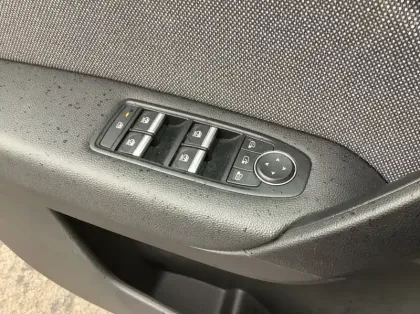 Photo 16 Renault Symbioz Nouveau E-Tech full hybrid 145 Techno