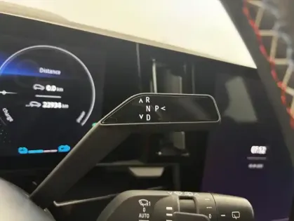 Photo 20 Renault Austral E-Tech hybrid 200 Iconic esprit Alpine 5p