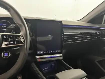 Photo 17 Renault Austral E-Tech hybrid 200 Iconic esprit Alpine 5p