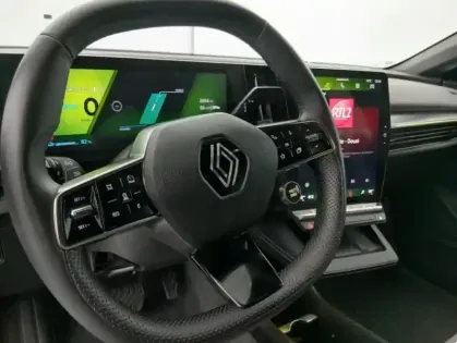 Photo 24 Renault Megane 220 ch autonomie confort GSR2 Techno