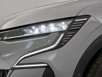 Photo 17 Renault Megane 220 ch autonomie confort GSR2 Techno