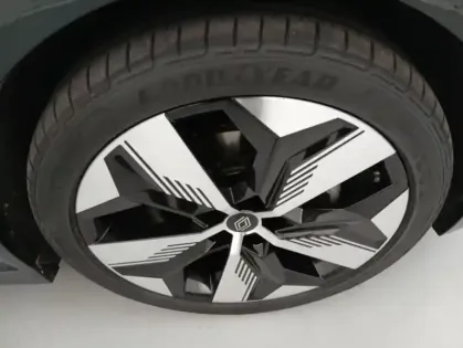 Photo 16 Renault Megane 220 ch autonomie confort GSR2 Techno