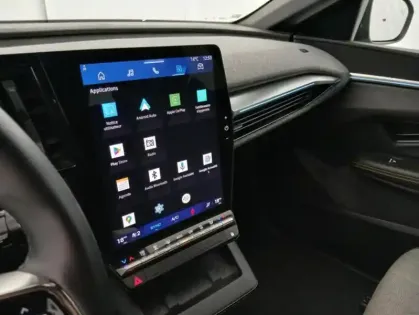 Photo 21 Renault Megane 220 ch autonomie confort GSR2 Techno